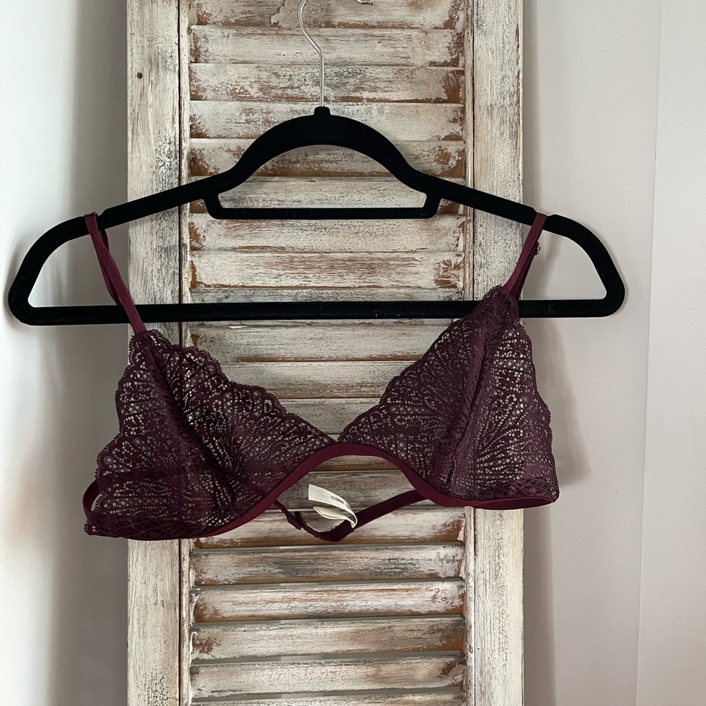 BRALETTE FROM ARITZIA